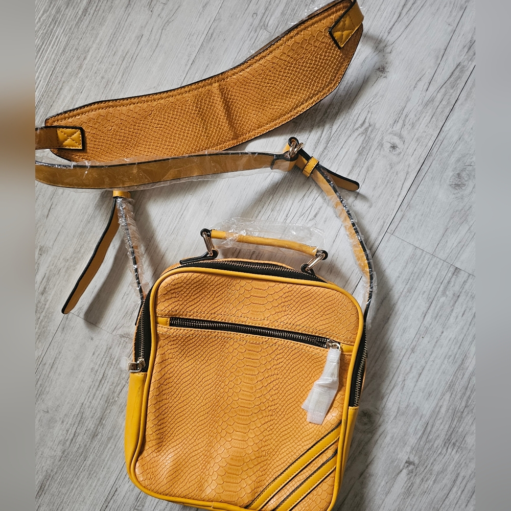 Tote and Carry Crossbody Messanger Bag